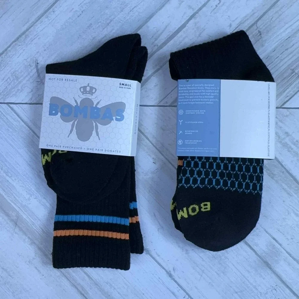 Bombas Honeycomb Arch Support Half Calf Socks Womens Sz Small 4-7.5 Black Stripe